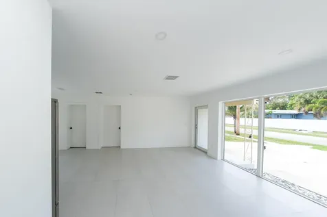 2160 SW 16th Court Fort Lauderdale FL 33312