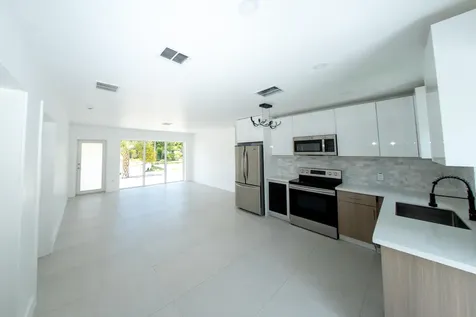 2160 SW 16th Court Fort Lauderdale FL 33312