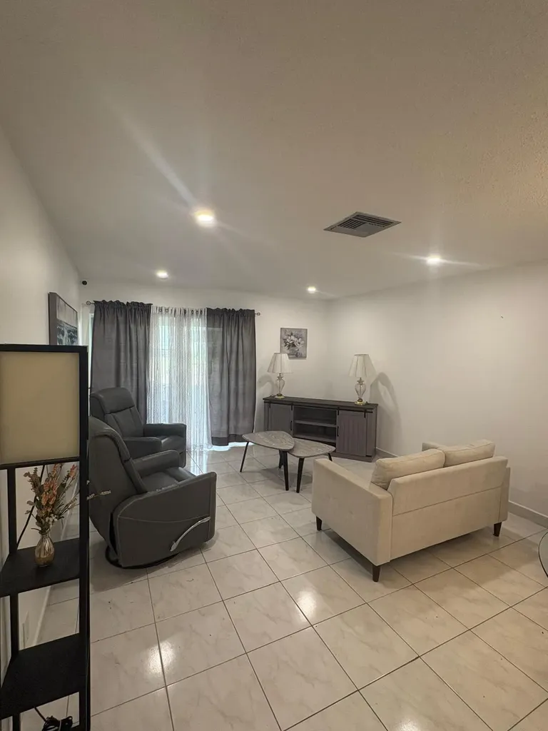 2522 Emory Drive E West Palm Beach FL 33415