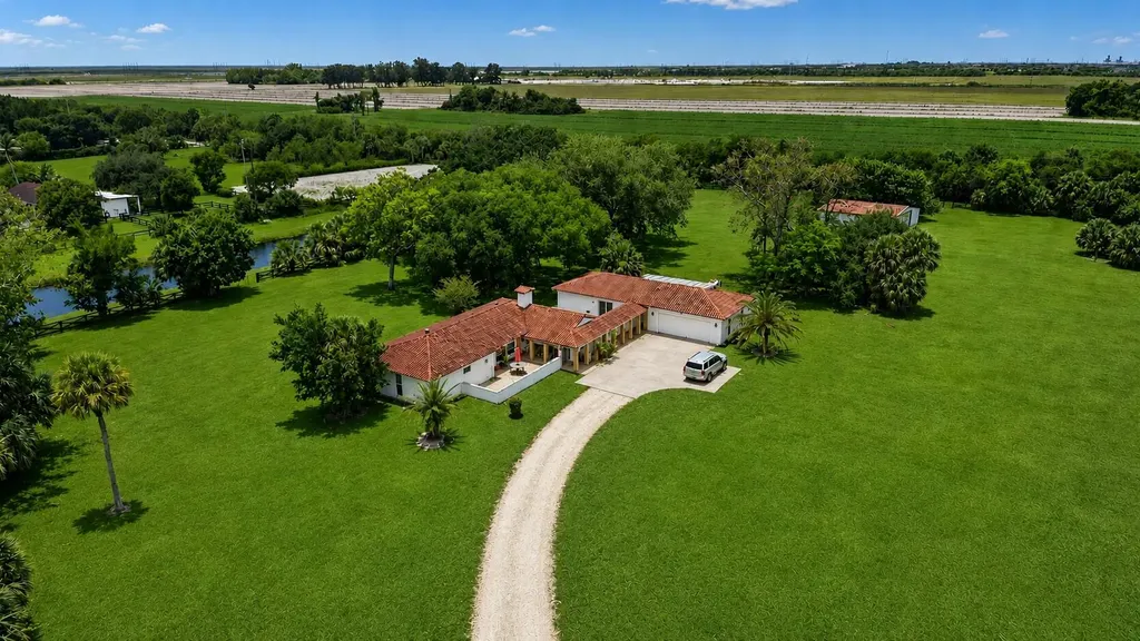 1029 Arabian Drive Loxahatchee FL 33470