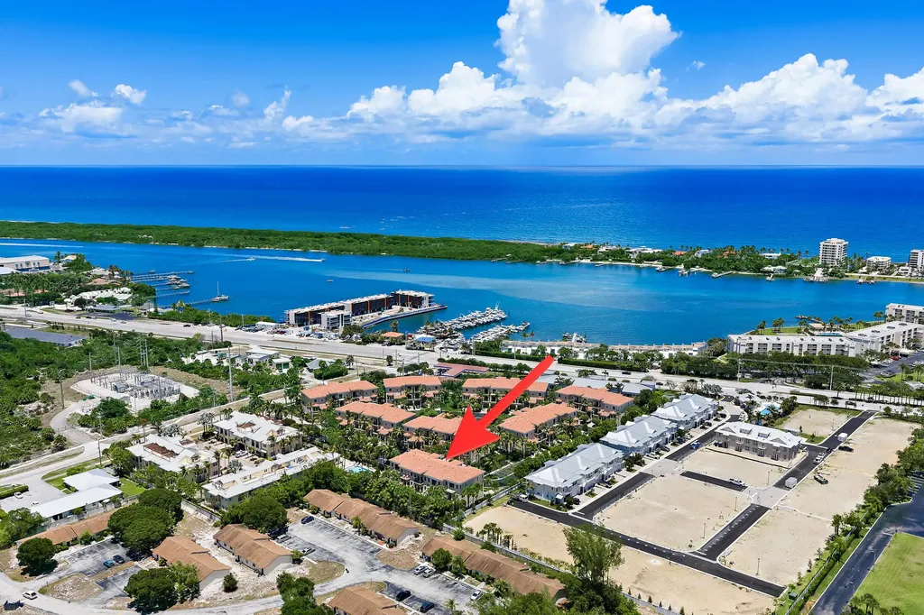 605 Del Sol Circle Tequesta FL 33469