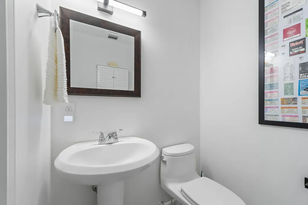 605 Del Sol Circle Tequesta FL 33469