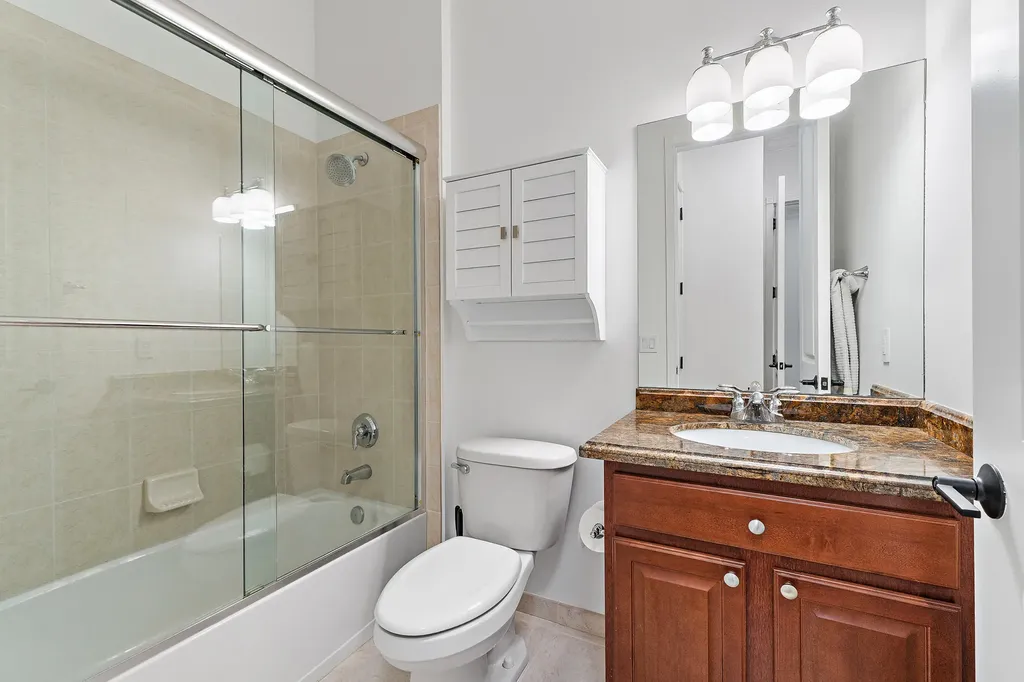 605 Del Sol Circle Tequesta FL 33469