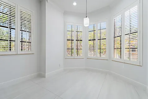 605 Del Sol Circle Tequesta FL 33469