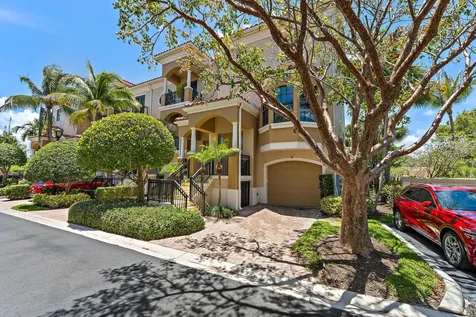 605 Del Sol Circle Tequesta FL 33469