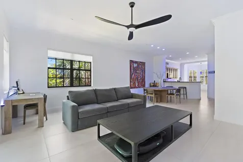 605 Del Sol Circle Tequesta FL 33469