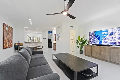 605 Del Sol Circle Tequesta FL 33469