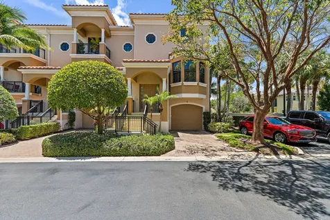 605 Del Sol Circle Tequesta FL 33469