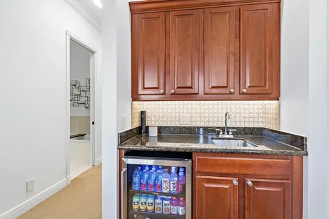 605 Del Sol Circle Tequesta FL 33469