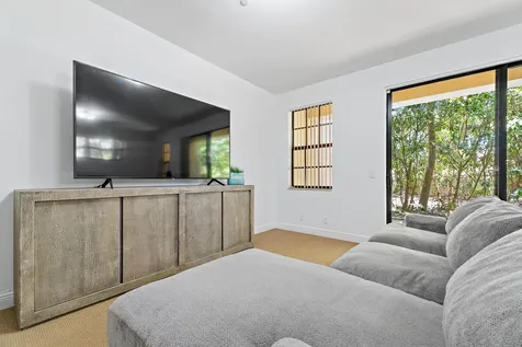 605 Del Sol Circle Tequesta FL 33469