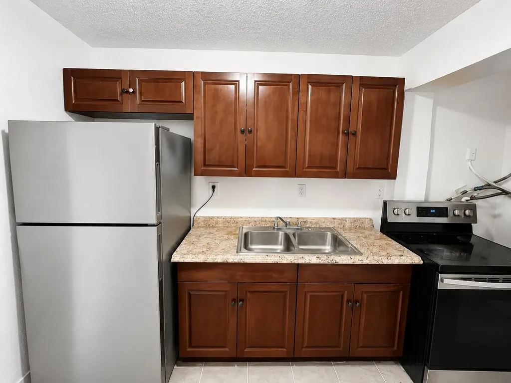715 NW 15th Terrace Fort Lauderdale FL 33311