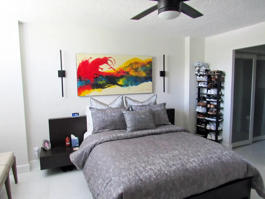 21 Royal Palm Way Boca Raton FL 33432