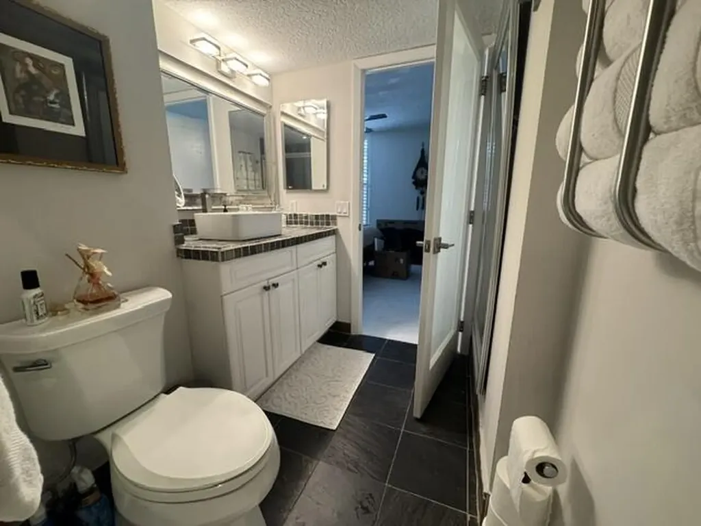 21 Royal Palm Way Boca Raton FL 33432