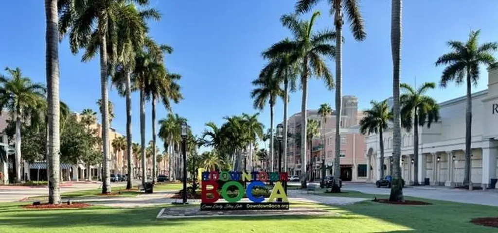 21 Royal Palm Way Boca Raton FL 33432