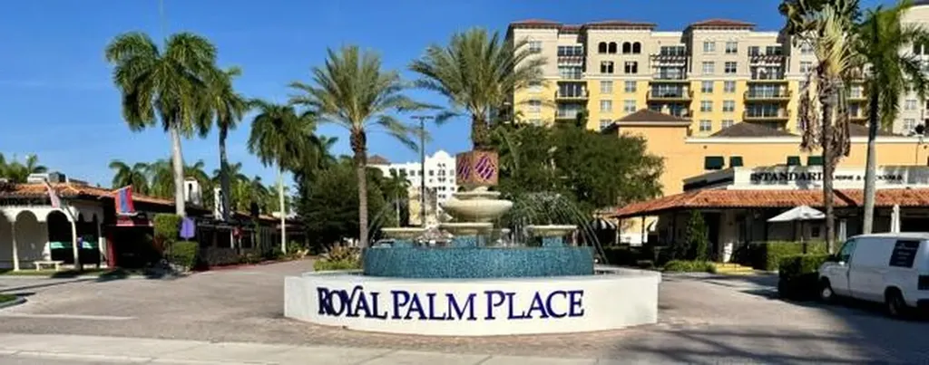 21 Royal Palm Way Boca Raton FL 33432