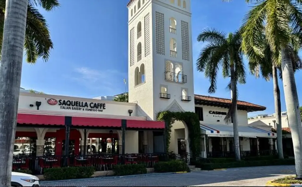 21 Royal Palm Way Boca Raton FL 33432