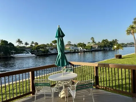 21 Royal Palm Way Boca Raton FL 33432
