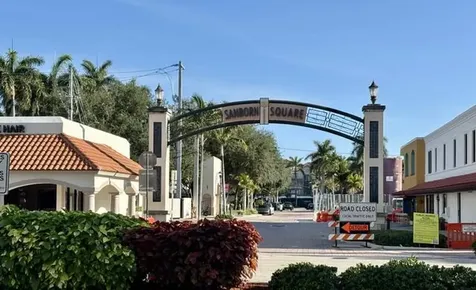 21 Royal Palm Way Boca Raton FL 33432
