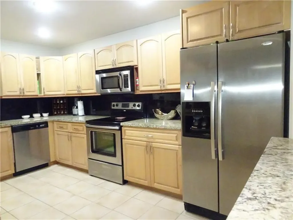 96 Del Rio Boulevard Boca Raton FL 33432