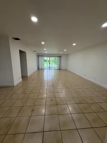 96 Del Rio Boulevard Boca Raton FL 33432