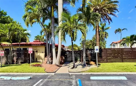 2625 NE 13th Court Fort Lauderdale FL 33304