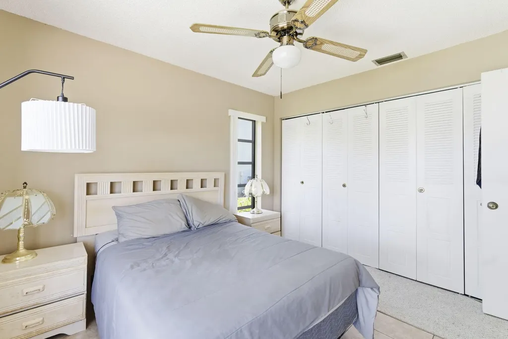 6320 Lakemont Circle Greenacres FL 33463