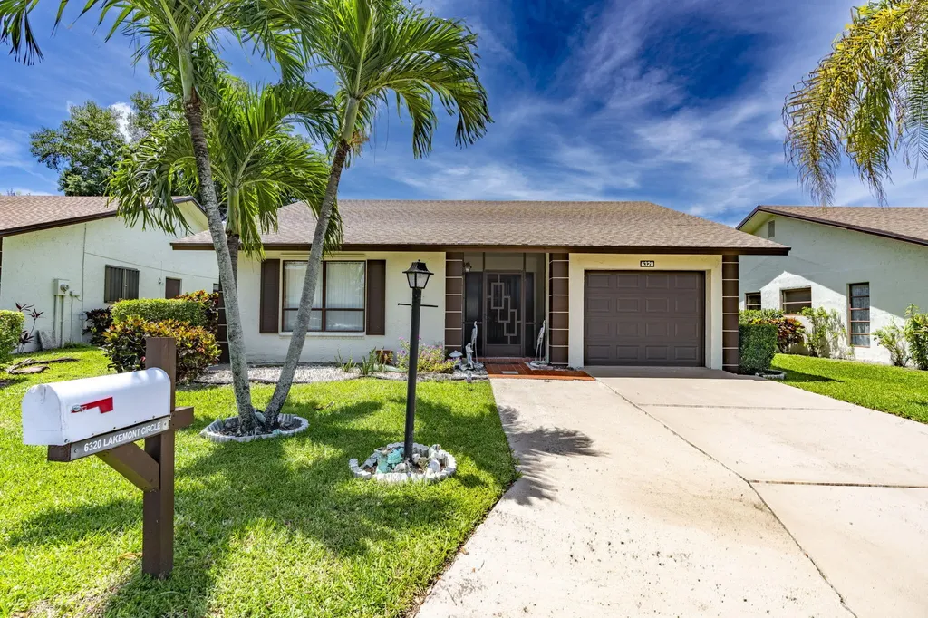6320 Lakemont Circle Greenacres FL 33463