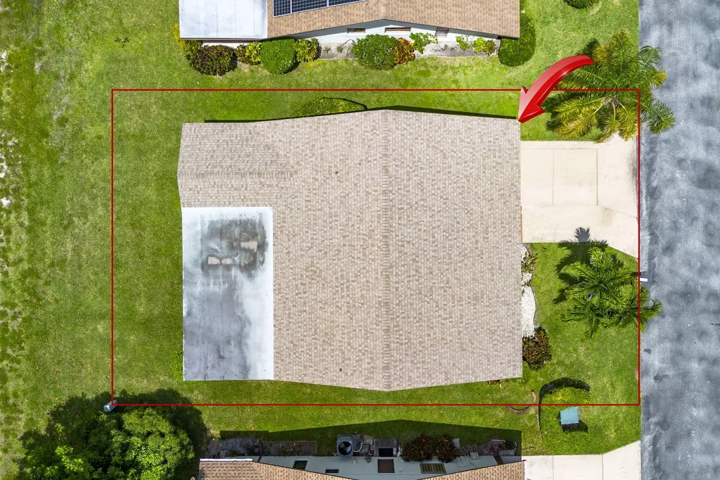 6320 Lakemont Circle Greenacres FL 33463