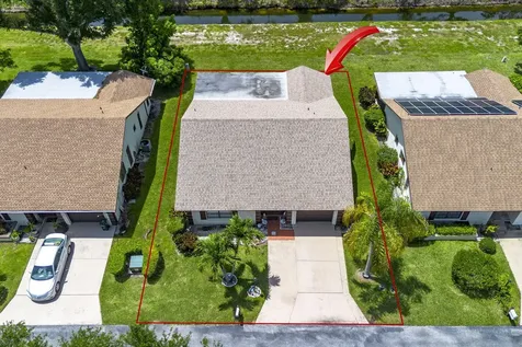 6320 Lakemont Circle Greenacres FL 33463