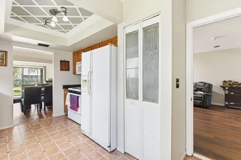 6320 Lakemont Circle Greenacres FL 33463