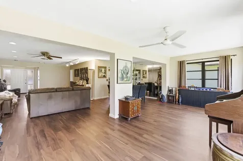 6320 Lakemont Circle Greenacres FL 33463