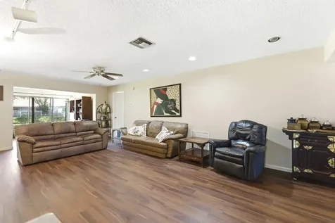 6320 Lakemont Circle Greenacres FL 33463