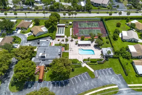 6320 Lakemont Circle Greenacres FL 33463