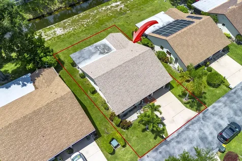 6320 Lakemont Circle Greenacres FL 33463