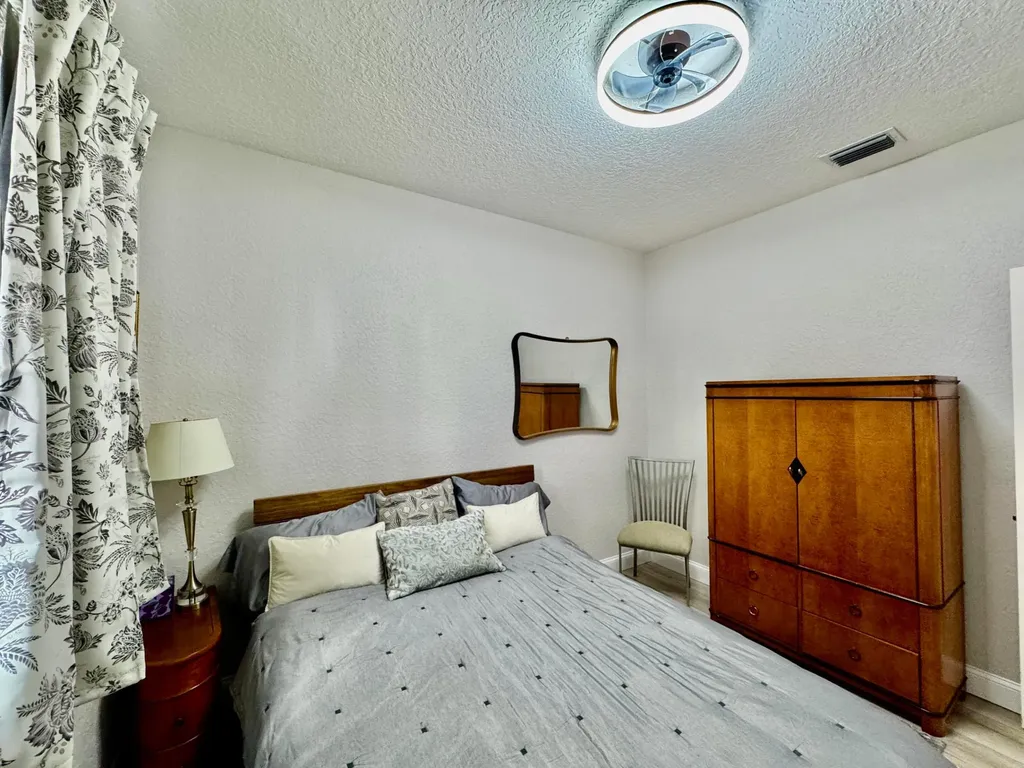 8082 Aberdeen Drive Boynton Beach FL 33472