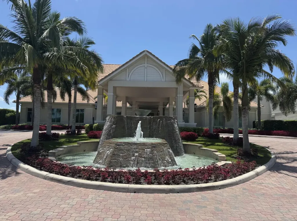 8082 Aberdeen Drive Boynton Beach FL 33472