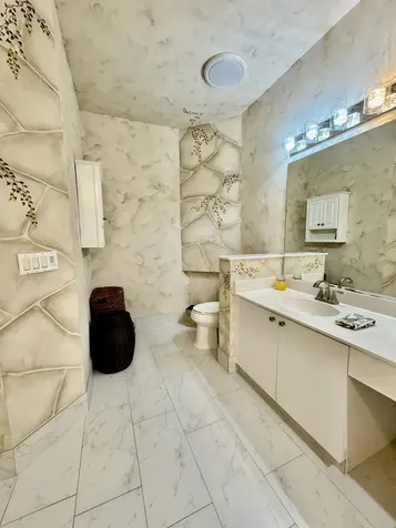8082 Aberdeen Drive Boynton Beach FL 33472