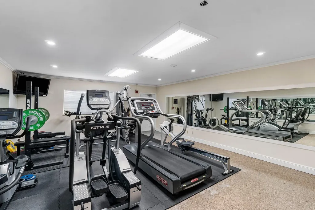 1160 Hillsboro Mile Hillsboro Beach FL 33062