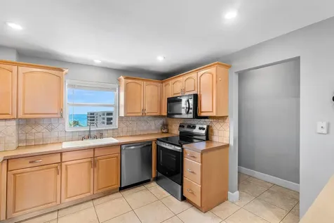 1160 Hillsboro Mile Hillsboro Beach FL 33062