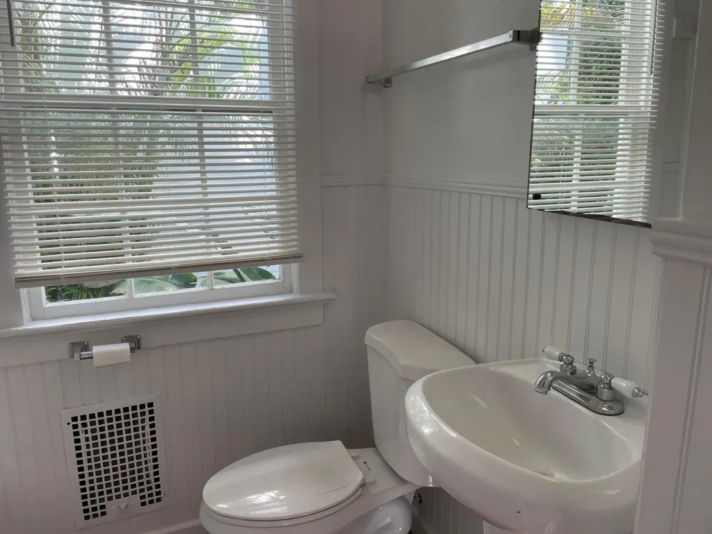 150 Australian Avenue Palm Beach FL 33480