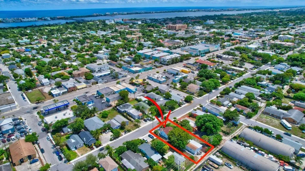 415 N H Street Lake Worth Beach FL 33460