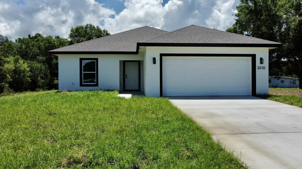 3310 NW 21st Avenue Okeechobee FL 34972