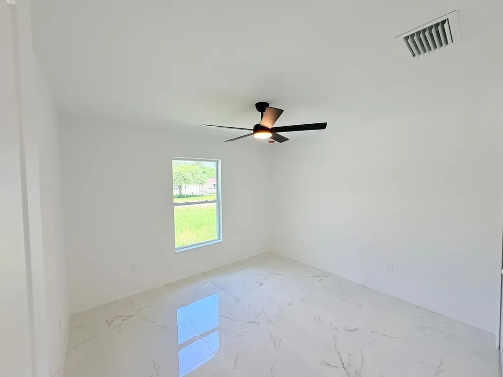 3310 NW 21st Avenue Okeechobee FL 34972