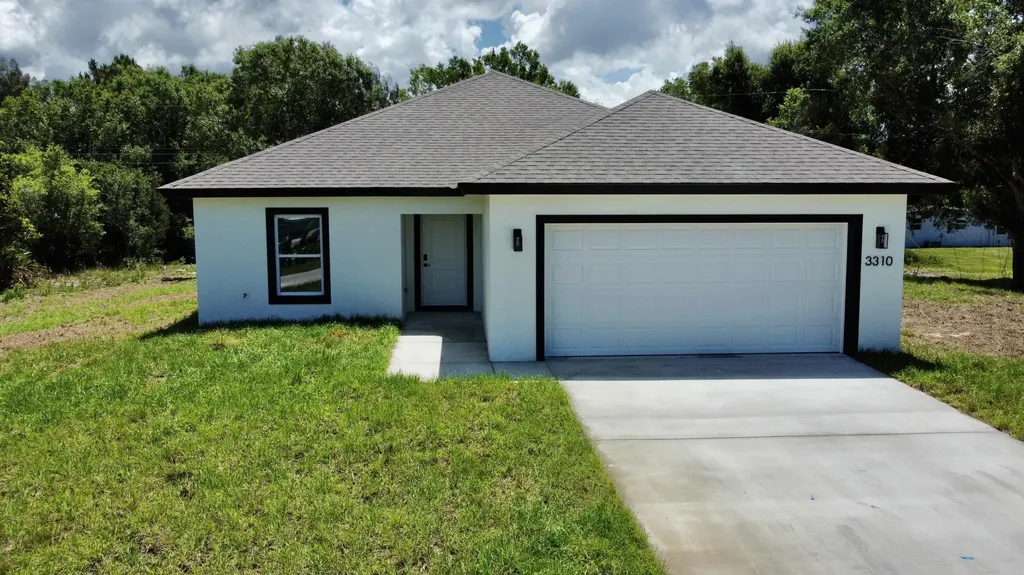 3310 NW 21st Avenue Okeechobee FL 34972