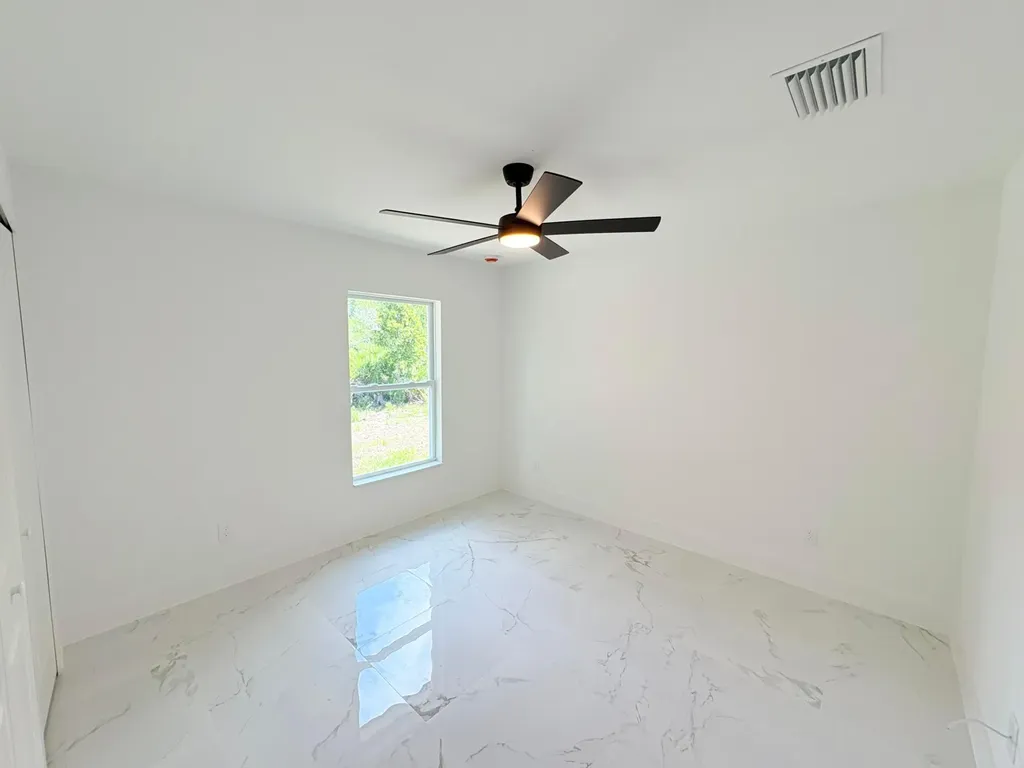 3310 NW 21st Avenue Okeechobee FL 34972