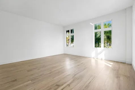 178 Lake Drive Palm Beach Shores FL 33404