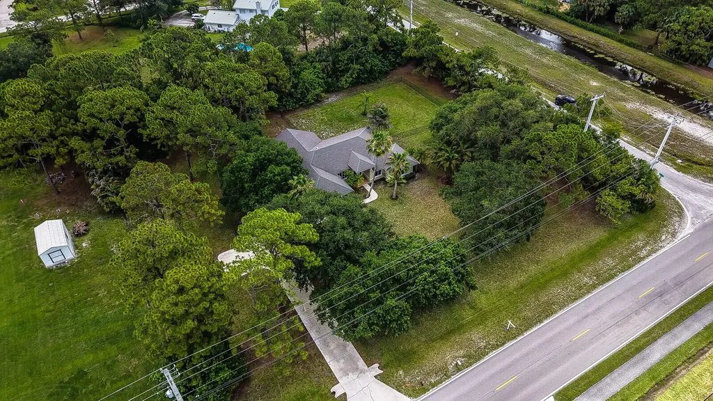 16026 N 75th Avenue Avenue N Palm Beach Gardens FL 33418