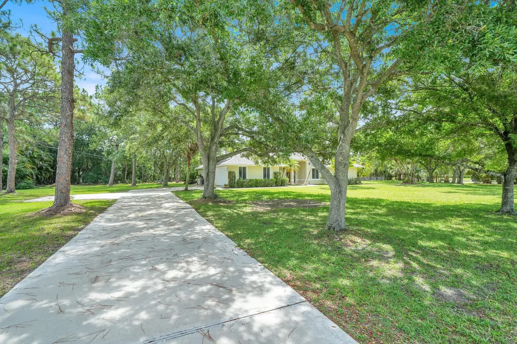 16026 N 75th Avenue Avenue N Palm Beach Gardens FL 33418