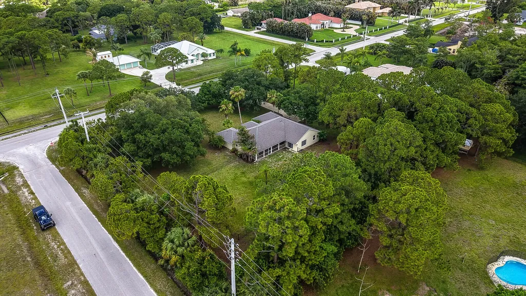 16026 N 75th Avenue Avenue N Palm Beach Gardens FL 33418