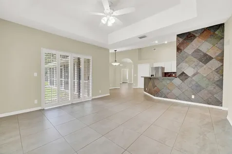 16026 N 75th Avenue Avenue N Palm Beach Gardens FL 33418